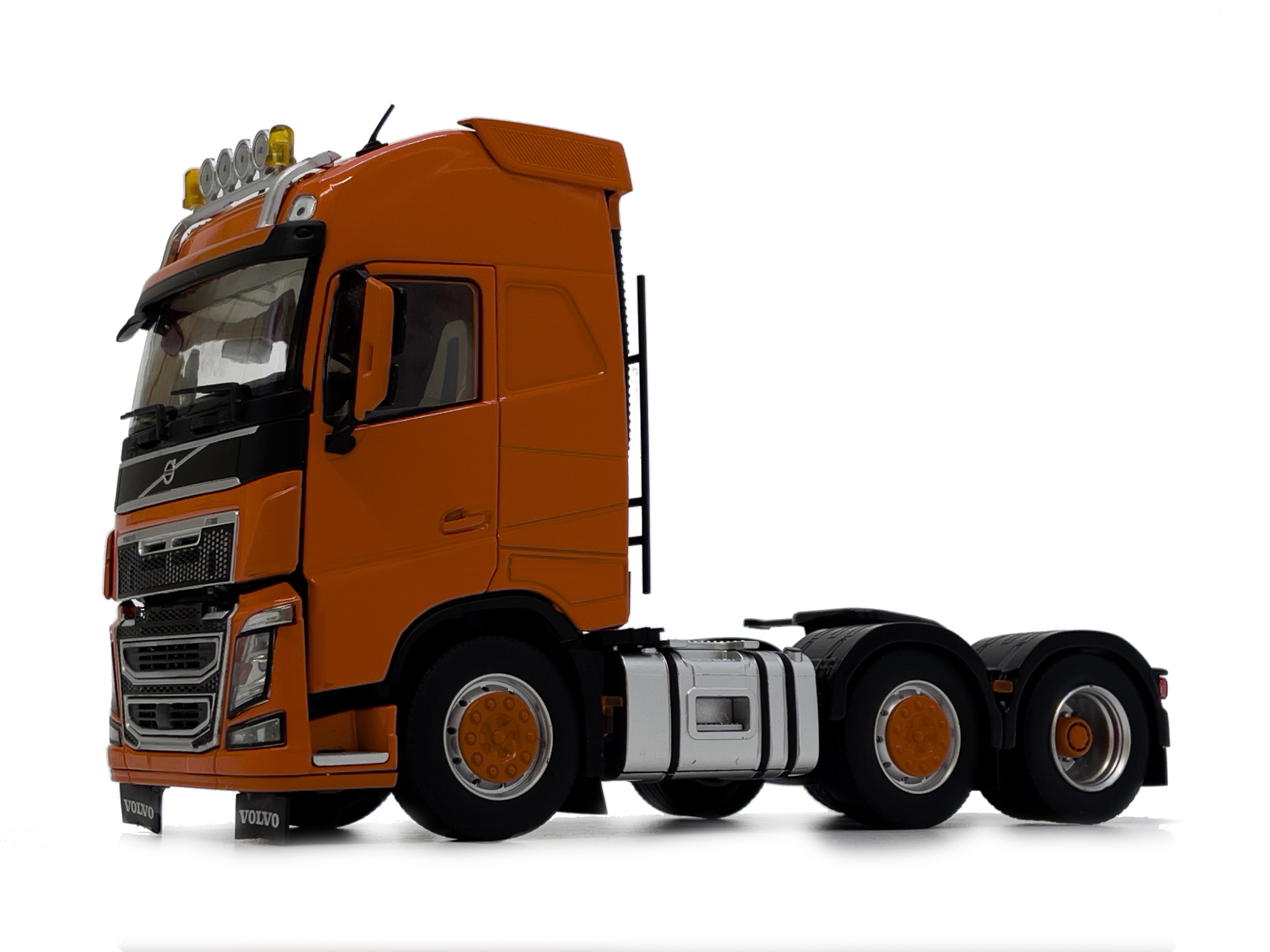 Volvo FH16 6x2 Oranje - 1:32